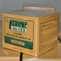 KOT123 กาวลาเท็กซ์สำหรับปูพื้นไม้ พื้นปาร์เก้ นอกจากนั้นยังสามารถใช้ได้กับ กระเบื้องเซรามิก แก้ว ฯลฯ ขนาด 10 กิโลกรัม