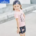 ชุดว่ายน้ำเด็กผู้หญิงสีชมพู รวมหมวกว่ายน้ำแหวนแขน