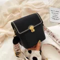 Elegant Female Matte Flip Bucket bag 2019 Fashion New Quality PU Leather Women's Designer Handbag Lock Shoulder Messenger Bags