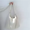 Winter Lambswool Women Handbags Luxury Designer White Oulder Bags Brand F Fur Large Tote Fe Mesger Bag Bucet Bag