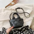 Weave Tote Bucet Bag New Hi-Quity Leather Women's Designer Handbag Travel Oulder Mesger Bag Phone Ses