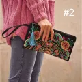 Embroidered Flower Bags Women Vintage Ethnic Crossbody Bag Women Embroidery National Purse Women'S Small Handbag Day Clutch Bag