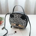 Hand-Held Sml Round Bag Cross-Bag Young Girl With A Cat Oulder Bag