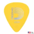 D'Addario Guitar Pick ปิ๊กกีตาร์ ทรงมาตราฐาน วัสดุ Duralin แข็งแรงทนทาน ลดการเสียดทานของสายกีตาร์ให้โทนเสียงที่ สดใส กั