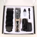 KEMEI ปัตตาเลี่ยนไร้สายแบตเตอรี่ตัดผมไร้สายแบตเตอรี่ KM-5018, ตัดผมรุ่น 5018 KM5018 สามารถแกะสลัก, ตัด, ตัด, ตัดได้ดี, เสียงต่ำ, กันน้ำ ใหม่