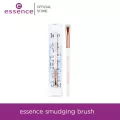 essence smudging brush เบลนด์สี