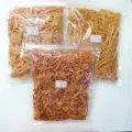 เนื้อไก่อบหั่นเส้น 500g