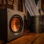 ลำโพงซับวูฟเฟอร์ Klipsch R-100SW Subwoofer Speaker ขนาด 10 นิ้ว มีแอมป์ในตัว ประกันศูนย์ไทย 1 ปี แถมฟรี! ปลั๊กไฟ 1 ตัว