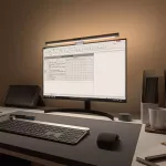 Yeelight Screen Hanging Light Pro Game Version, a razer chroma -30D computer