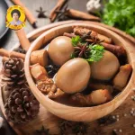 น้ำตาลปี๊บ จากน้ำตาลมะพร้าวแท้ ใช้ปรุงแกงไทยให้กลมกล่อม หอมละมุน กระปุกขนาด 400 กรัม