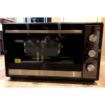 ELECTROLUXเตาอบไฟฟ้า70ลิตรEOT70DBฟังก์ชั่นทำอาหาร+1ฟังก์ชั่นละลายน้ำแข็งเลือกใช้ฮีตเตอร์ได้ทั้งแบบบนล่าง,บน+ล่างพร้อมกัน