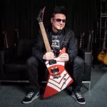 Epiphone® Jason Hook M-4 Explorer Electric guitar Explorer Body/Mahogany Finger Board Garandilla