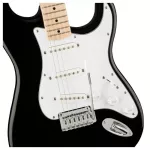 Fender® Squier Affinity Strat MN กีตาร์ไฟฟ้า 21 เฟรต ไม้อัลเดอร์ ปิ๊กอัพซิงเกิ้ลคอยล์ คอขาว รุ่นปี 2022 + แถมฟรีคันโยก  ** ประกันศูนย์ 1 ปี **
