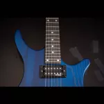 Kazuki Destroyer Series, 24 -fret guitar, Steinberger shape, Swamp Ash Bodys, Walnut/Maple, Wilkinson Hamk