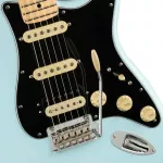 Fender® Player Strat HSS MN Limited Edition 22 Frets Strarat Strarat HSS Alnico 5+2 ** Made in Mexico / 1 year Insurance **