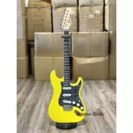 Ready to send electric guitars, Siammusic, many free gifts, Fender Stratocaster, Electric Guitar, Siam Music, Yellow