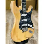 Ready to send electric guitars, siammusic, free gift, Fender Stratocaster, Electric Guitar, Siam Music, wood color