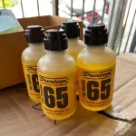 น้ำยาทำความสะอาดกีตาร์ / สายกีตาร์ / ฟิงเกอร์บอร์ด JIM DUNLOP แถมฟรี ผ้าเช็ดทำความสะอาด 3 ผืน