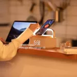 ลำโพงบลูทูธ 4in1 ชาร์จไรสาย นาฬิกาตั้งปลุก พร้อมโคมไฟ แบตเตอรี่ 1800 mAh เสียงดี มีไฟ