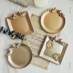 Creative Resin Plate Lovely Retro Gold Bow-Knot Pattern Dessert Fruit Cake Plates Storage Home Decoration