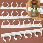 SELF -ADHESIVE Spice Jar Organizer Rack Cabinet Door Store Ster Sport Strips Condiment Bottle Holder Shelf Kitchen Gadget 4PCS