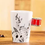 Nordic Porcelain Music Milk Milk Creative Guitar Style Ceramic Coffee Cup Teacups with Handle Drinkware Novelty s