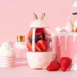 A8 Squeezed electric juice, USB, charging, new small household juice, mini, portable, mixed cups