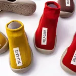 Children's shoes, soft, soft, slipping, children's socks, indoor shoes and outdoor, guessing the baby's studies, air, shoes, socks.