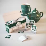 AHMAD TEA London Apple Refresh Tea อาเมดที ลอนดอน แอปเปิ้ล ชาแบล็กที 2กรัม x 20ซอง