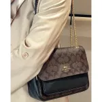 สุภาพสตรีเทรนเนอร์กระเป๋าสะพายใหม่ง่าย A10128