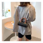 กระเป๋าทรงหมอน กระเป๋าหนัง กระเป๋าถือ กระเป๋าสะพายข้าง กระเป๋าแฟชั่น กระเป๋าวินเทจ กระเป๋าผู้หญิง Cross-Body Bag ้สไตล์เกาหลี