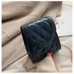 กระเป๋าสะพายข้าง กระเป๋าแฟชั่น สไตล์เกาหลี ทรงเหลี่ยม สายสะพายโซ่ทอง หนังPU งานหนังสีพื้นสุดคลาสสิค GBiWANT