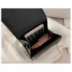 กระเป๋าสะพายข้าง กระเป๋าแฟชั่น สไตล์เกาหลี ทรงเหลี่ยม สายสะพายโซ่ทอง หนังPU งานหนังสีพื้นสุดคลาสสิค GBiWANT