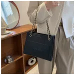กระเป๋าทรงโท้ท สะพายไหล่ สะพายข้าง สไตล์เรียบหรู หนัง PU ขนาดกลาง หนังเงา ปักลาย สายโซ่ น้ำหนักเบาGBiWANT