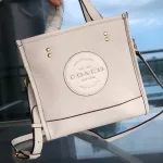 สุภาพสตรีโค้ชกระเป๋าถือคลาสสิกใหม่ CA10061