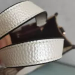 สุภาพสตรีโค้ชกระเป๋าถือคลาสสิกใหม่ CA10061