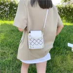 กระเป๋าทรงเหลี่ยม กระเป๋าหนัง หนังนิ่ม กระเป๋าสะพายข้าง ประดับด้วยสายโซ่ กระเป๋าแฟชั่น กระเป๋าผู้หญิง สไตล์เกาหลี สไตล์เกาหลี