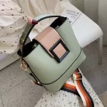 Cr Leather Crossbody Bag For Women Oulder Bag Brand Designer Women Bag Stripe Wide Strap Flap Bucet Bag Handbag 6221