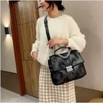 New Ca Chain Oulder Bag Stitching Wild Mesger Brand Fe Totes Crossbody Bags Women Leather Handbag