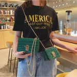 Mini Square Flip Bag Mmer New Quity Pu Leather Women's Designer Handbag Stone Pattern Loc Chain Oulder Mesger Bag