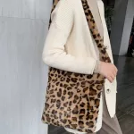 Pard Print Crossbody Bags For Women Winter Spring H Soft Oulder Mesger Bag Fluffy Women's Handbag