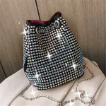 Women Hot Rhinone Bucet Bags Luxury Woman Bag Fe Oulder Dinner/Party Handbags Ladies Oulder Mesger Bags