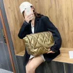 Hi Capacity Pu Leather Handbags Women's Bags Winter Sp Cn Oulder Bag Big Tote Bags For Women Chain Hand Bags 6644