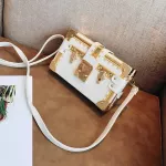Box Women Bag Rivets Women Mesger Bags Sml Square Girls Oulder Bags New Fe Oulder Pges