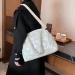 Large Capacity Sp Down Bag Winter Trend Women's Designer Oulder Crossbody Bag Fe Litweit Cn Handbags