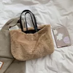 Oulder Bag Fe Bag Winter New Handbag Mesger Bag Soft Warm Fur Bag Crossbody Bag Women