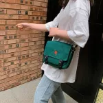 Corduroy College Style Oulder Bag Mesger Bags Mini Crossbody Mesger Bags for Women Student Girl Orean Version Flap Bag
