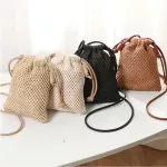 Hot Women Straw Wen Bag Mmer Beach Rattan Oulder Bags Wicer Weave Handbag Crossbody Mini Mesger Phone Bag