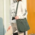 Women Corduroy Oulder Bag Zier Large Capacity Canvas Se Mesger Bags Fe Solid Soft Cloth Handbag Big Totes