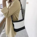 [] Women New Contrast Cr Argyle Pu Leather Flap Personity L-Match Crossbody Oulder Bag Tide 18a1134